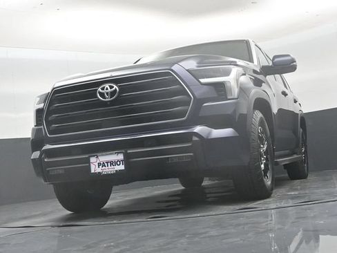 Used 2025 Toyota Sequoia SR5 w/ TRD Off-Road Package AWD/4WD image 48