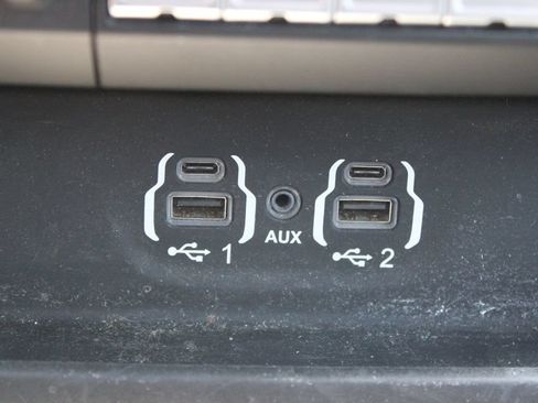 Used 2020 RAM 2500 Big Horn w/ Level 2 Equipment Group AWD/4WD image 31