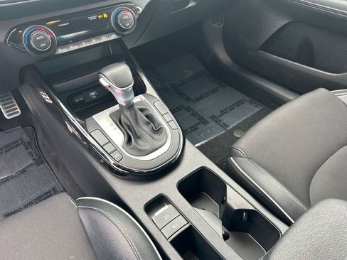 Used 2022 Kia Forte GT-Line w/ GT-Line Technology Package image 16