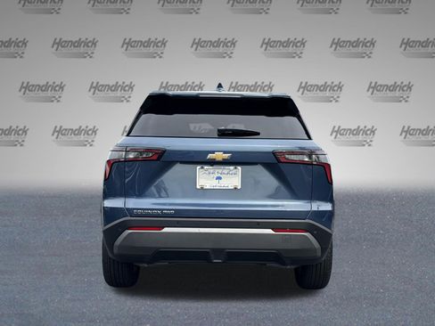 Used 2025 Chevrolet Equinox LT AWD/4WD image 9