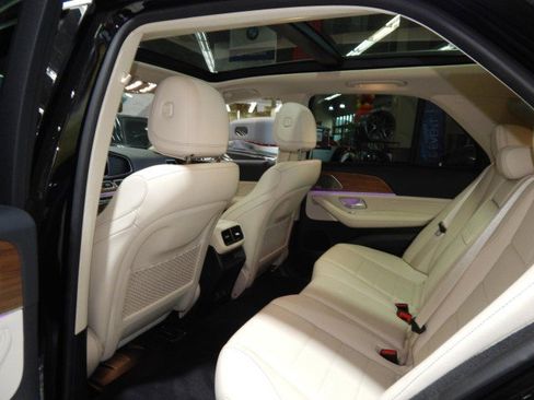 Used 2024 Mercedes-Benz GLE 350 GLE 350 AWD w/ AMG Line Exterior image 35