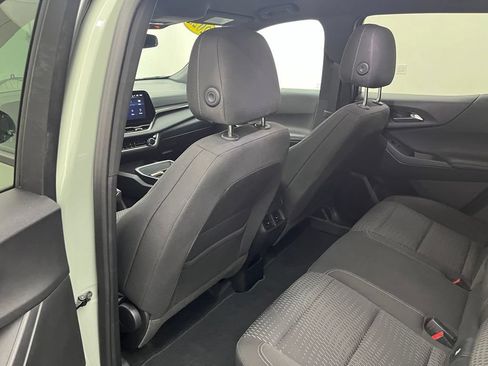Used 2025 Chevrolet Equinox LT AWD/4WD image 34