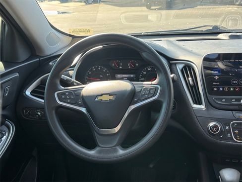 Certified 2023 Chevrolet Malibu LT w/ Driver Confidence Package image 26