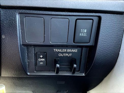 Used 2021 Toyota Tundra SR5 w/ Trail Edition AWD/4WD image 29