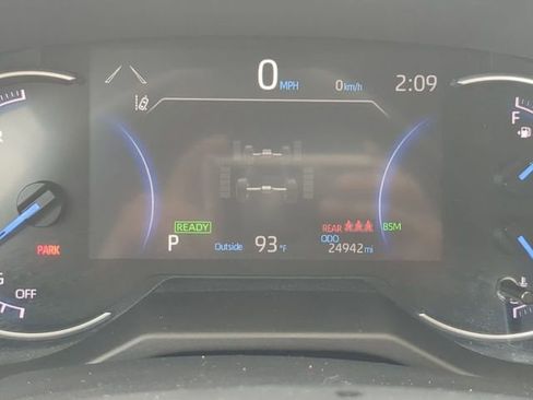 Certified 2024 Toyota RAV4 XLE AWD/4WD image 25