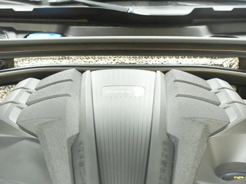 New 2026 Porsche Macan S AWD/4WD image 31