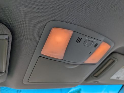 Used 2012 Nissan Altima 2.5 S w/ Convenience Pkg image 19