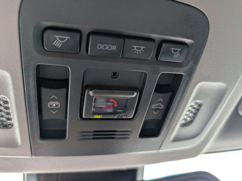 Used 2024 Toyota Camry XSE FWD image 22