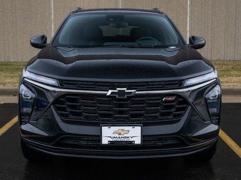 New 2026 Chevrolet Trax RS image 3