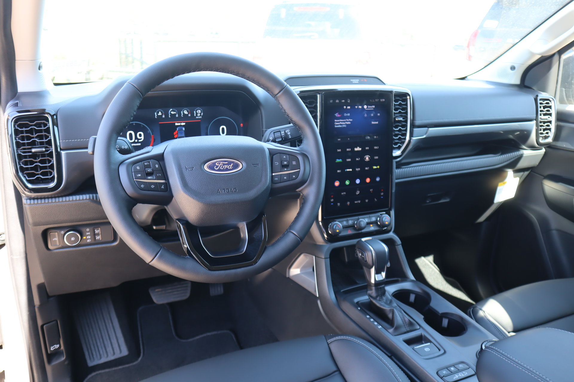 New 2026 Ford Ranger Lariat w/ FX4 Off-Road Package AWD/4WD image 2