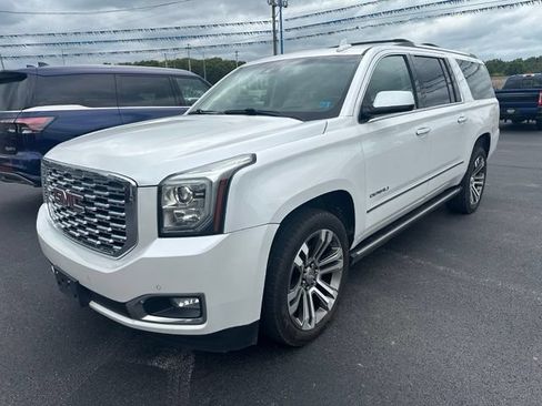 Used 2018 GMC Yukon XL Denali w/ Denali Ultimate Package AWD/4WD image 1