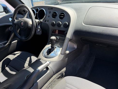 Used 2008 Pontiac Solstice Convertible w/ Preferred Package image 17