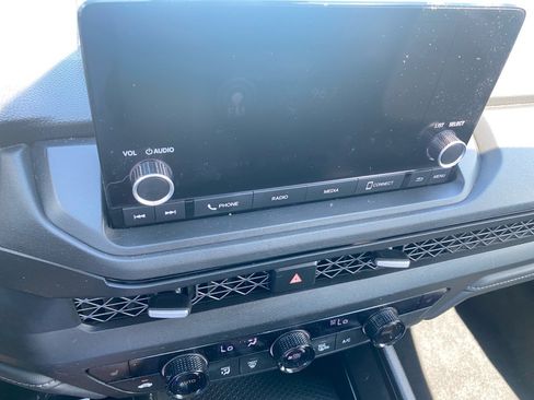 Certified 2024 Honda Accord EX image 21
