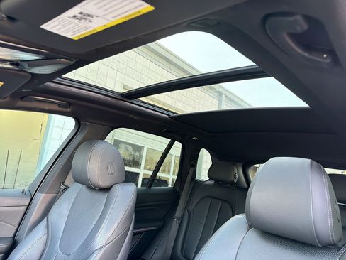 Used 2019 BMW X5 xDrive40i w/ Convenience Package image 15