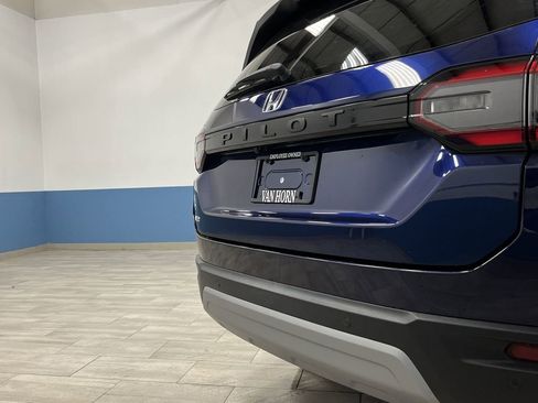 Used 2023 Honda Pilot EX-L image 34