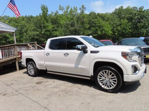 Used 2019 GMC Sierra 1500 Denali w/ Denali Ultimate Package AWD/4WD image 5
