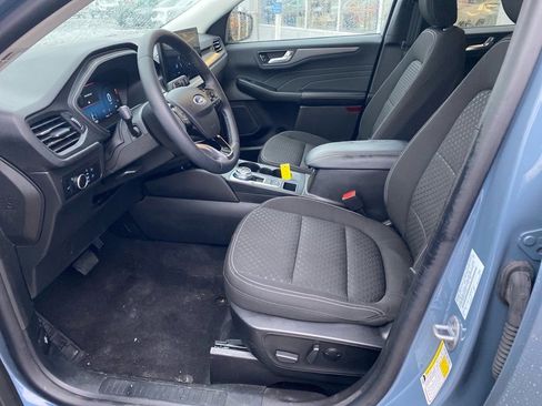Used 2023 Ford Escape Active w/ Tech Pack #2 image 9