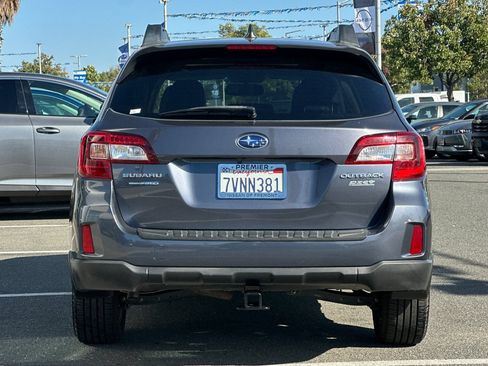 Used 2017 Subaru Outback 2.5i Limited w/ Popular Package #5 AWD/4WD image 5