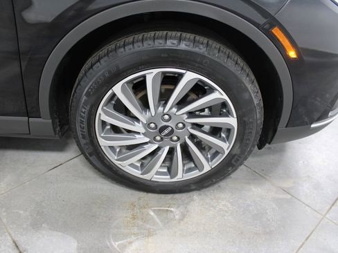 Used 2024 Lincoln Corsair Reserve image 58