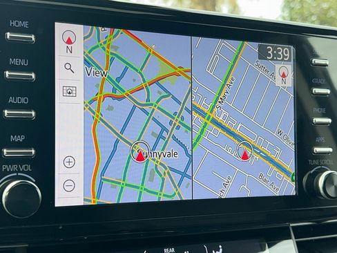 Certified 2023 Toyota Sienna Platinum image 25