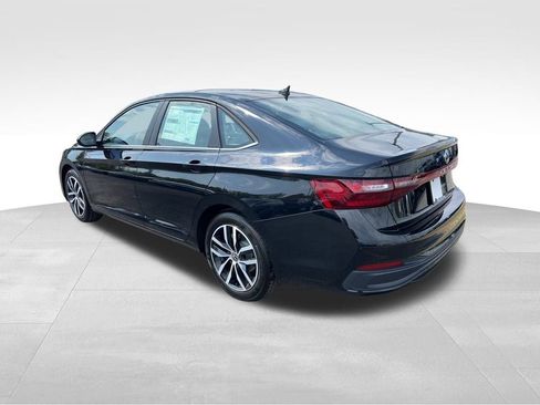 New 2025 Volkswagen Jetta SE image 5