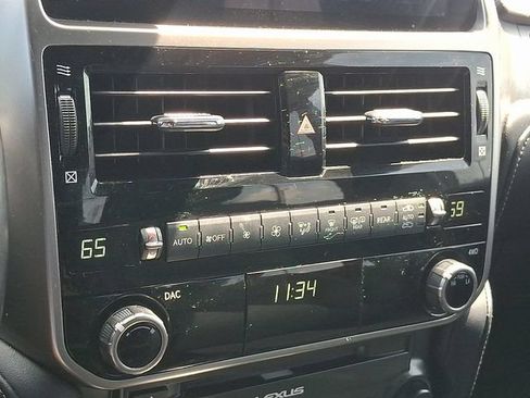 Used 2022 Lexus GX 460 Premium w/ Premium Plus Package AWD/4WD image 17