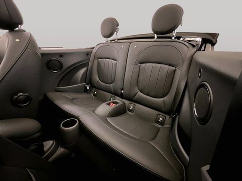 Used 2022 MINI Cooper S w/ Driver Assistance Package FWD image 25