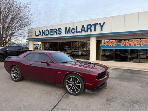 Used 2023 Dodge Challenger R/T w/ Shaker Package image 1
