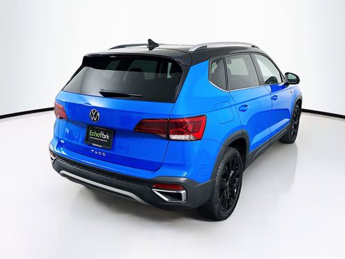 Used 2023 Volkswagen Taos SE image 9