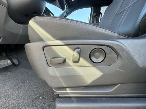 Certified 2024 Chevrolet Silverado 1500 High Country w/ Technology Package image 12