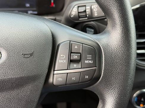 Used 2025 Ford Escape Active AWD/4WD image 31