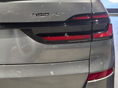 New 2026 BMW X7 xDrive40i w/ M Sport Package image 38