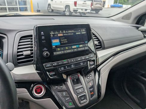 Used 2018 Honda Odyssey Elite image 19