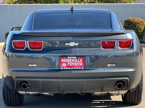 Used 2013 Chevrolet Camaro LS RWD image 8