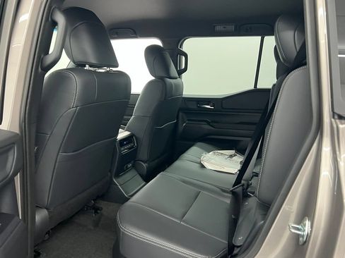 Used 2027 Toyota Land Cruiser AWD/4WD image 11
