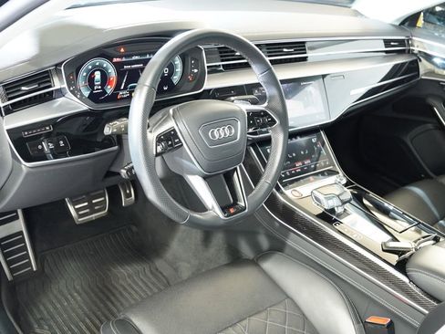 Used 2023 Audi S8 image 16
