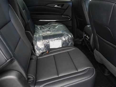New 2026 Chevrolet Traverse LT w/ LPO, Floor Liner Package image 15