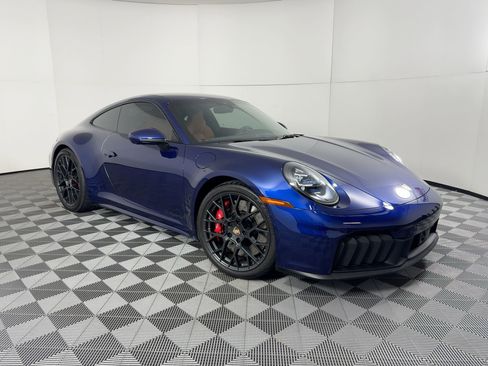 Used 2026 Porsche 911 Carrera 4 GTS image 7