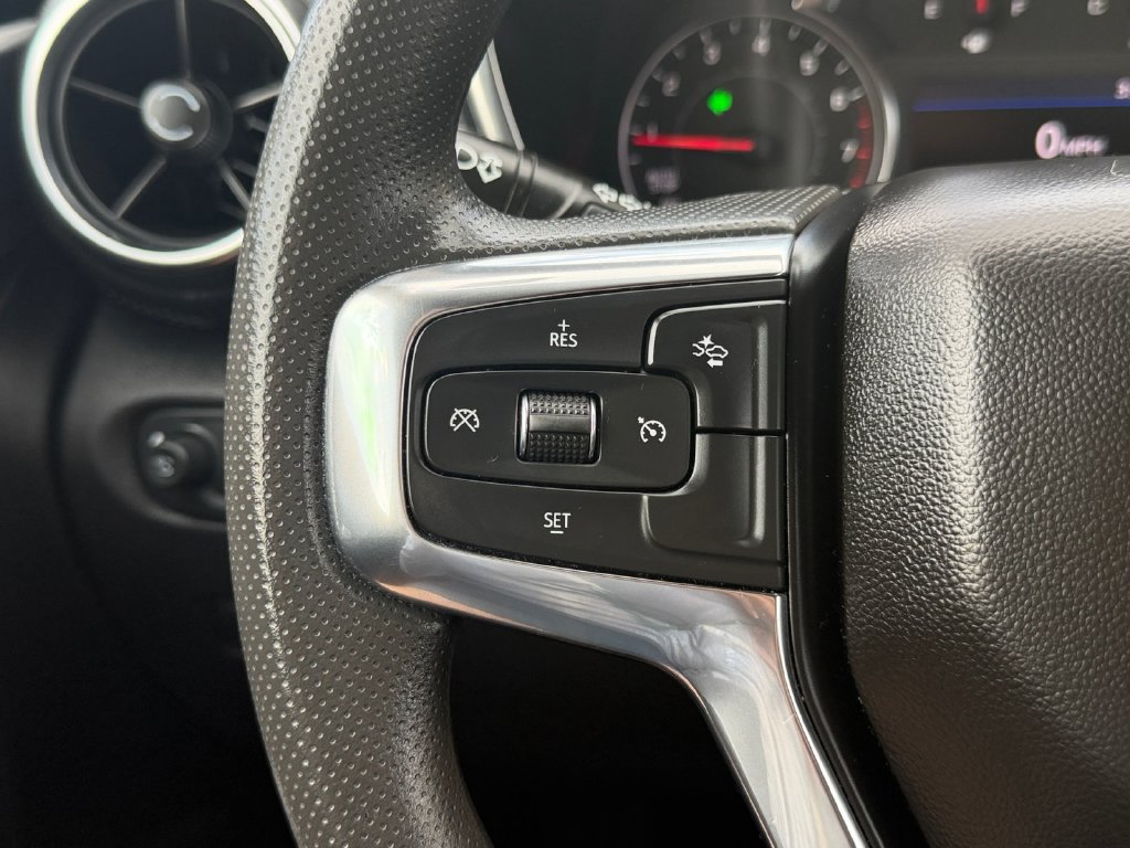 Used 2024 Chevrolet Blazer LT w/ Convenience Package FWD image 24