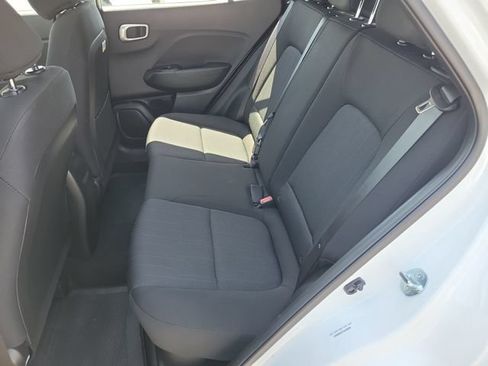 Used 2026 Hyundai Venue SE FWD image 23