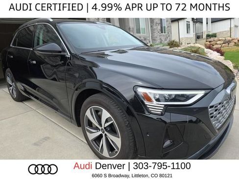 Used 2024 Audi Q8 e-tron Premium Plus AWD/4WD image 3