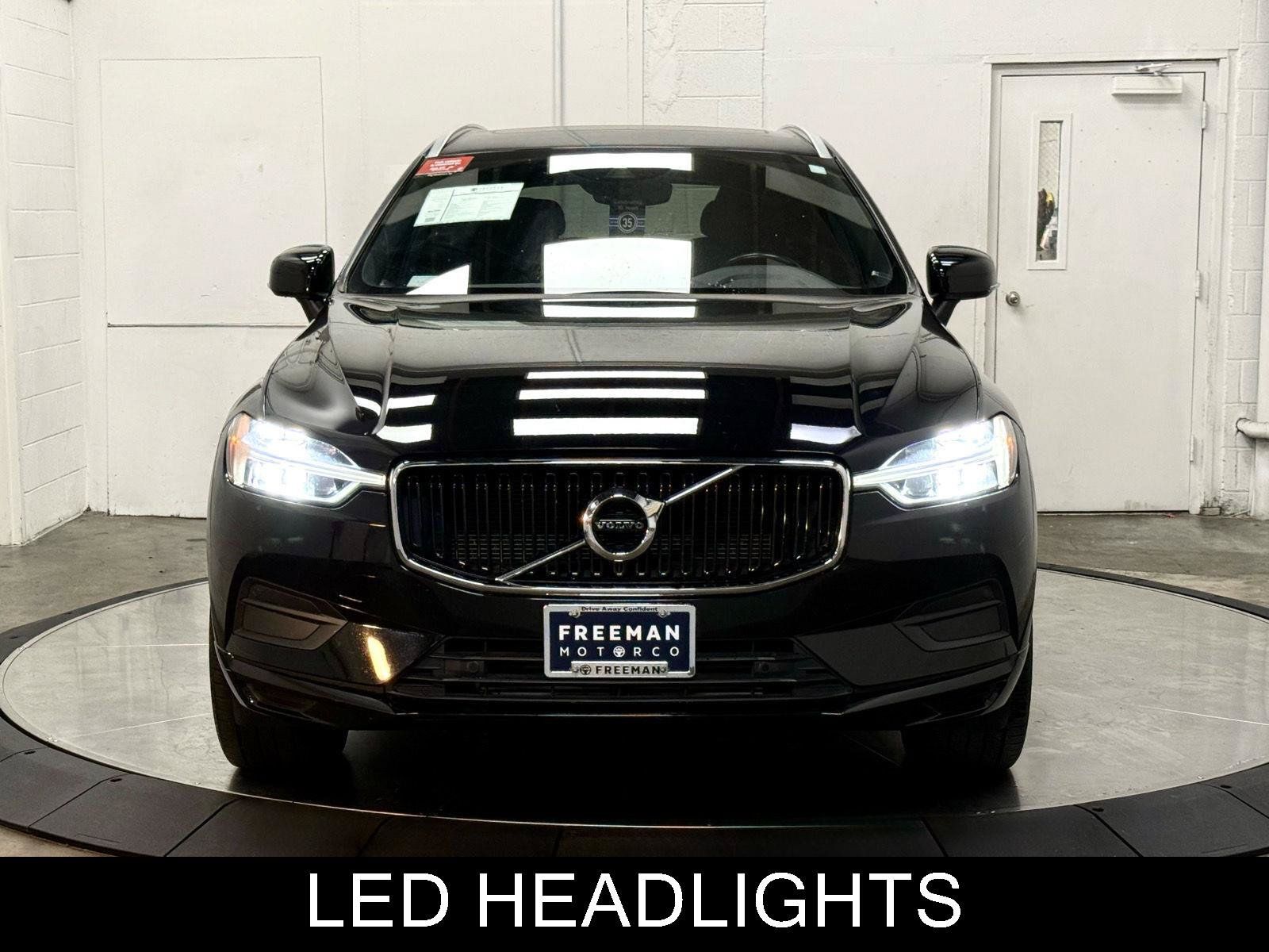 Used 2023 Volvo XC60 B5 Plus FWD image 3