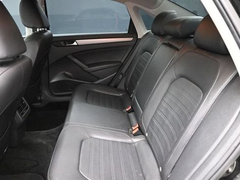 Used 2015 Volkswagen Passat 1.8T Sport FWD image 26