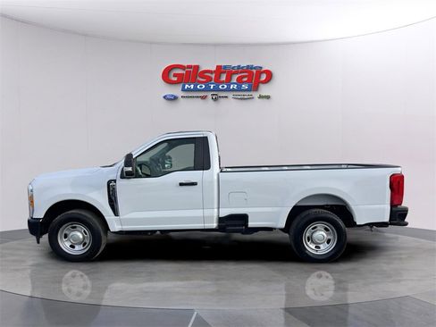 Used 2023 Ford F350 XL image 3