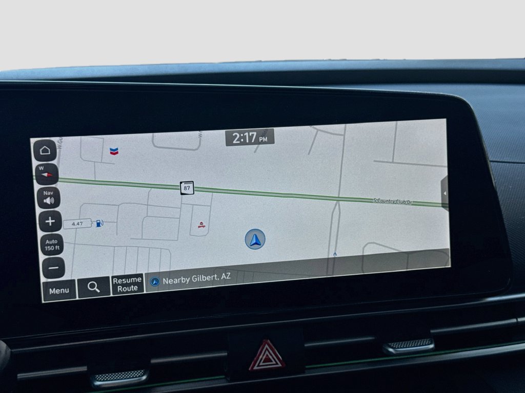 Used 2025 Hyundai Elantra SEL FWD image 13