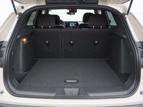 New 2026 Chevrolet Trax RS image 24