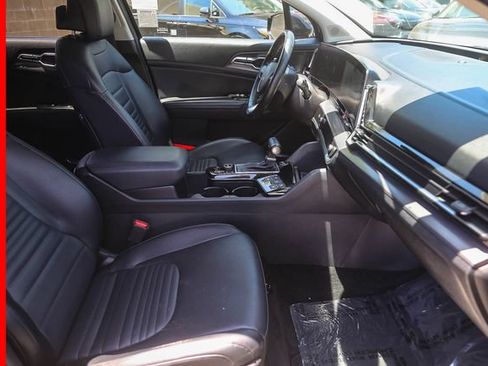 Certified 2023 Kia Sportage SX FWD image 17