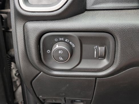 New 2025 RAM 2500 Tradesman image 16