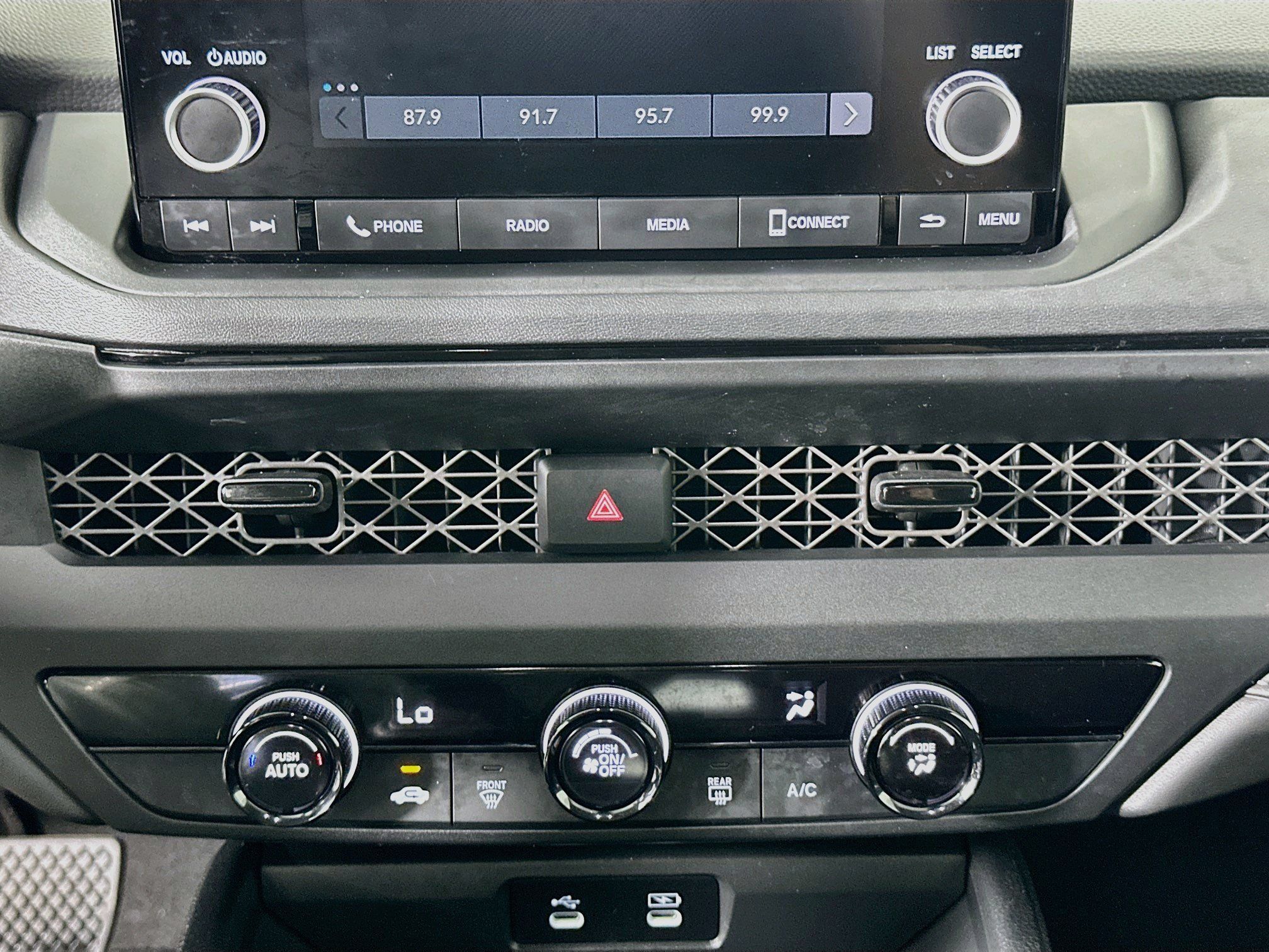 Used 2025 Honda Accord LX image 22