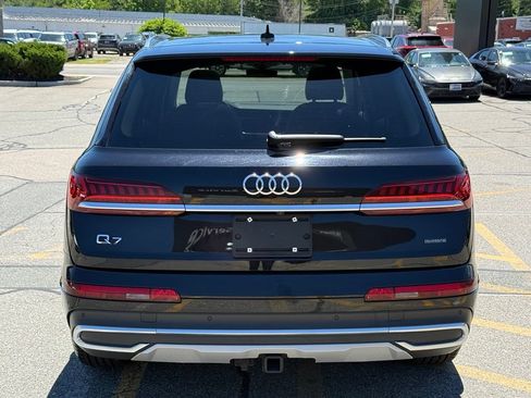Used 2020 Audi Q7 3.0T Premium w/ Convenience Package AWD/4WD image 5